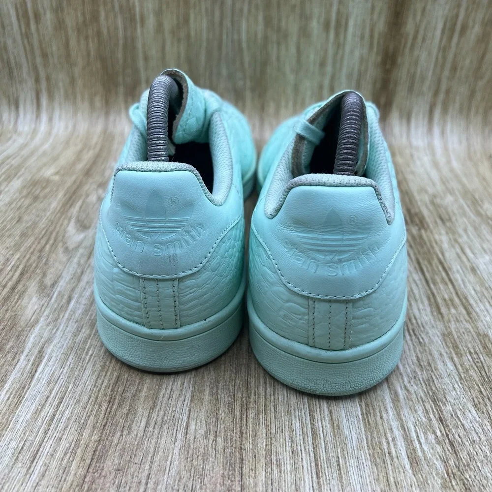 Adidas Stan Smith Women's Size‎ 10 Frozen Mint Green Croc Sneakers Shoes AQ6806